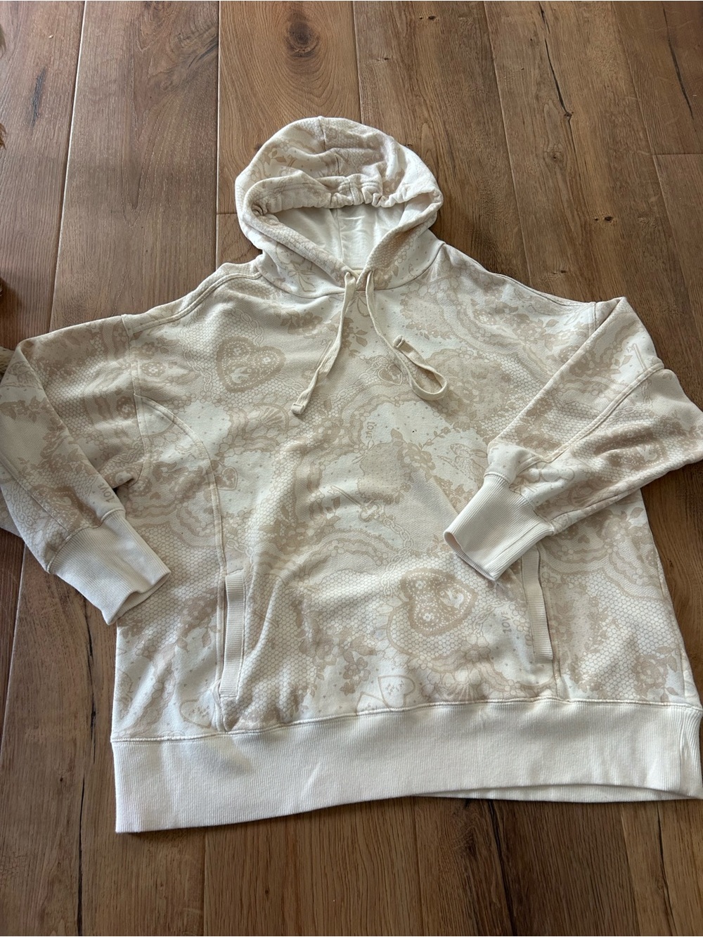 aerie Cream Paisley-Pattern Crewneck Hoodie